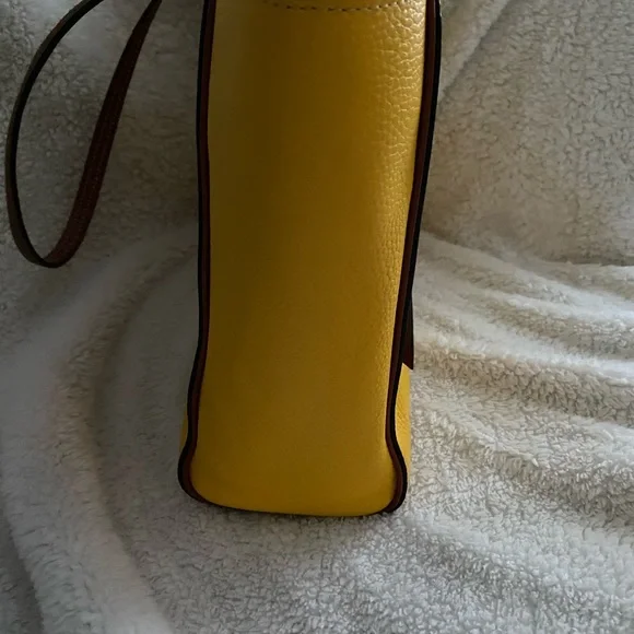 Dooney & Bourke Sunset Ashton - Picture 5 of 7